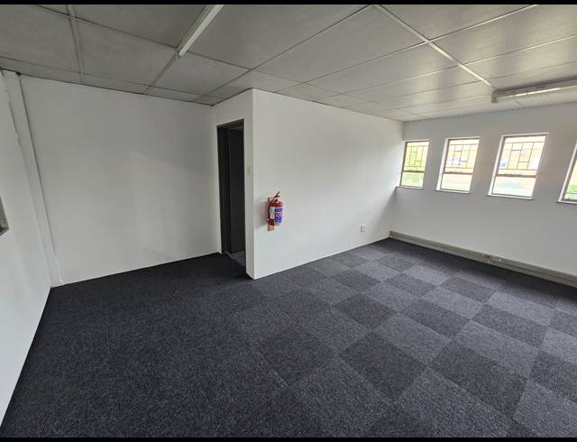 420M² WAREHOUSE TO LET IN MEADOWDALE